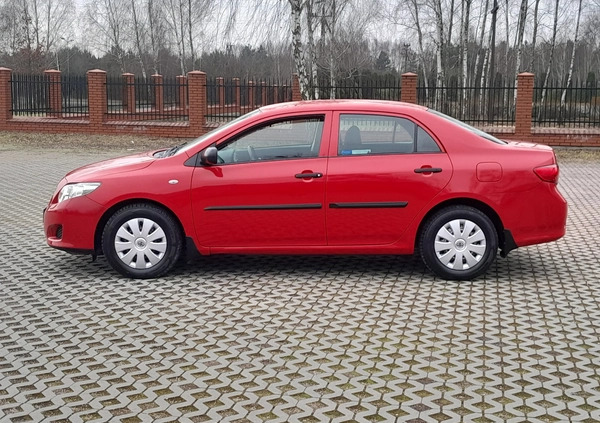 Toyota Corolla cena 14900 przebieg: 293000, rok produkcji 2007 z Sochaczew małe 67